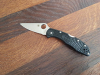 Spyderco Delica Svartur